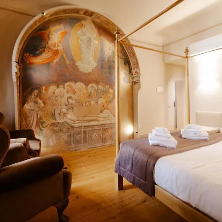 San Pier Novello In Oltrarno 4*