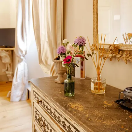 San Pier Novello In Oltrarno Bed & Breakfast 4*