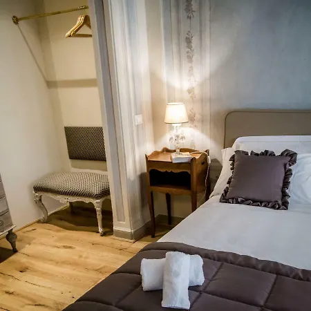 San Pier Novello In Oltrarno ベッド・アンド・ブレックファスト